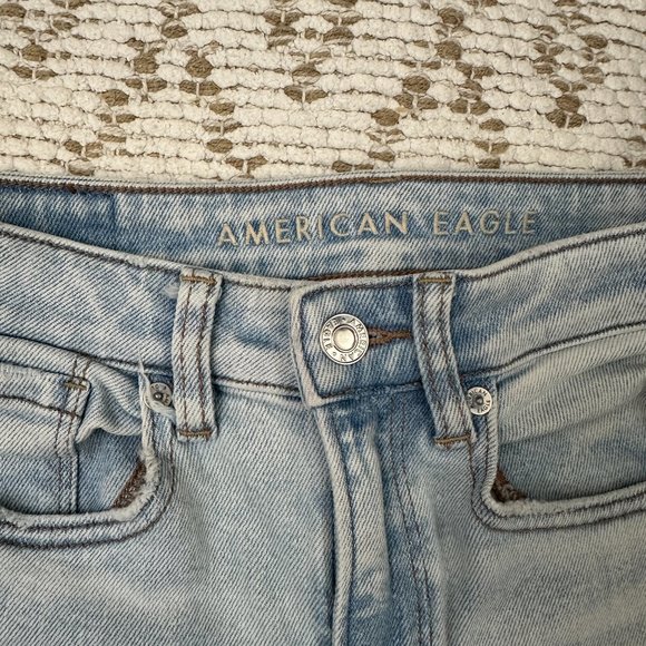 American Eagle Mom jean Stretch Light Blue Denim Jeans Woman's - Size 00 - Picture 3 of 10